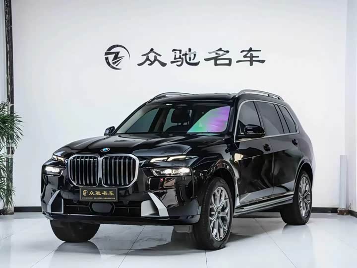 BMW X7 2023 x Drive 40i Leading — фото 1