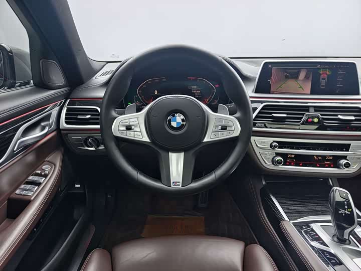 BMW 7-Series 2021 730 Li M — фото 13
