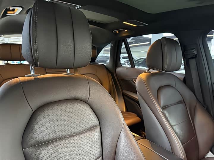 Mercedes-Benz GLC 260 L 4MATIC люкс — фото 16