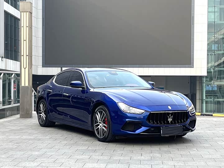 Maserati Ghibli 2021 3.0 T Gran Sport — фото 3