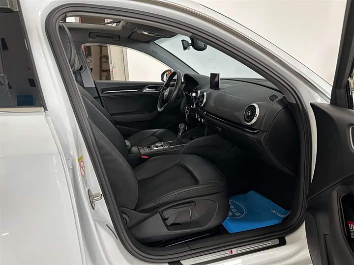 Audi A3 2020 Sportback 35 TFSI VI — фото 30