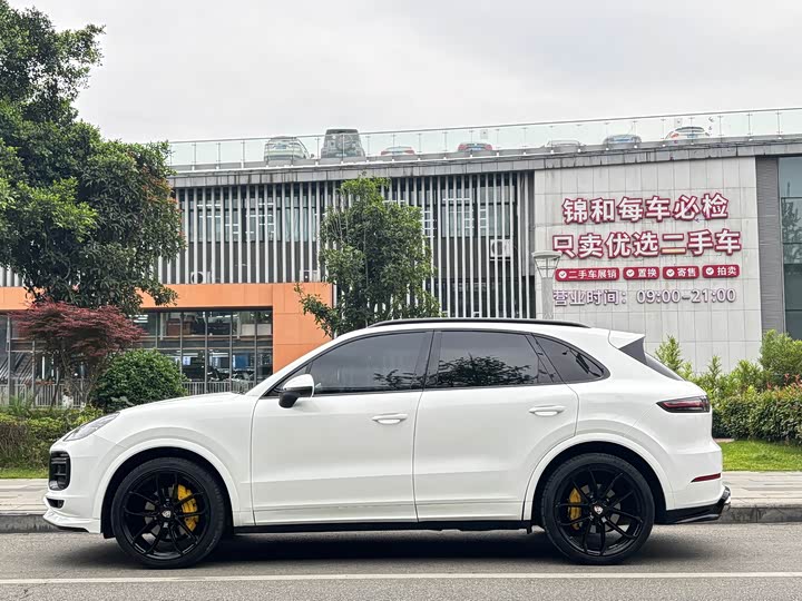 Porsche Cayenne 2019 Cayenne 3.0 T — фото 19