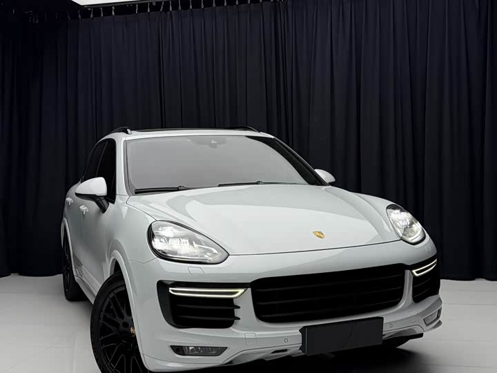 Porsche Cayenne 2015 Cayenne GTS 3.6 T — фото 8