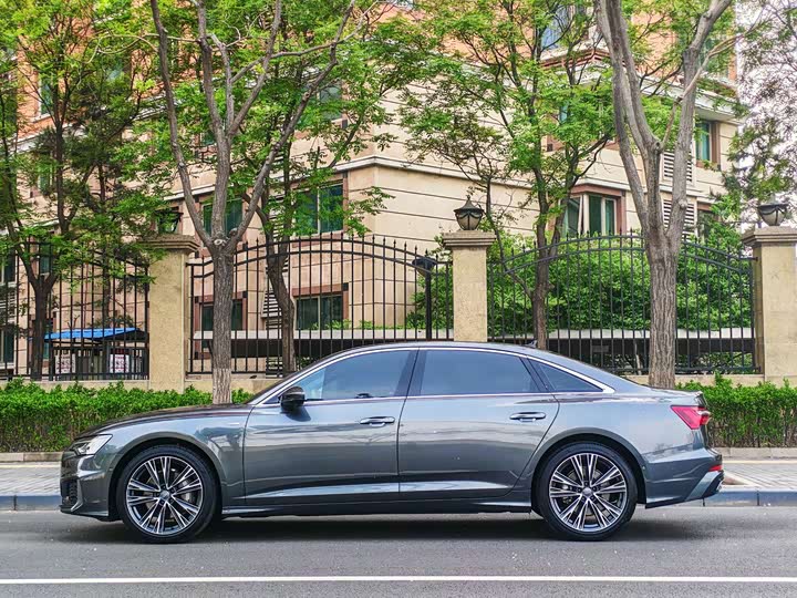 Audi A6L 2020 45 TFSI quattro — фото 3