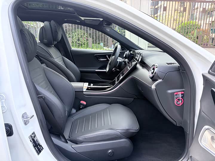 Mercedes-Benz C-Class 2024 C 260 L — фото 19