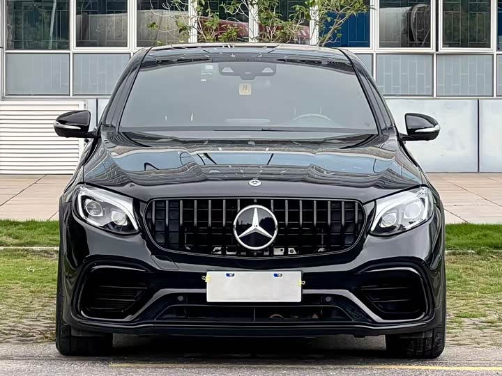 Mercedes-Benz GLC 2018 AMG GLC 63 4 MATIC+ SUV — фото 2