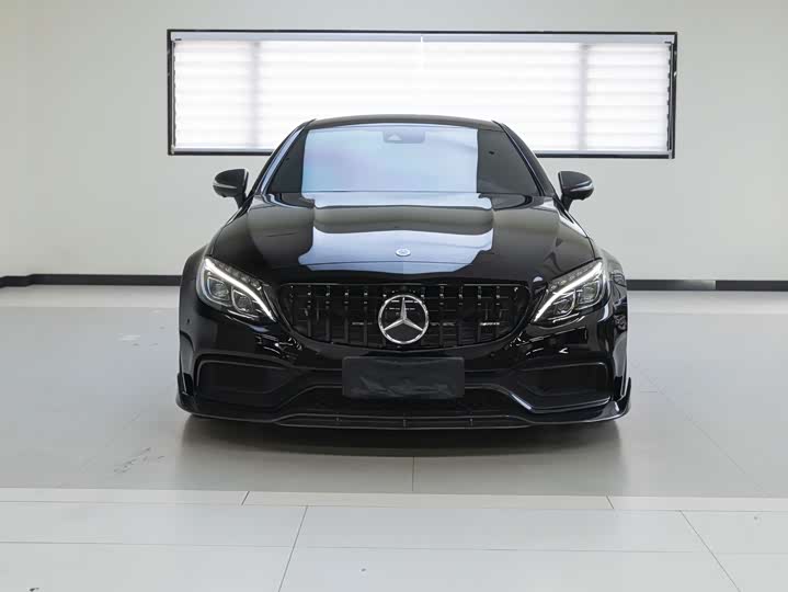 Mercedes-Benz C-Class 2016 AMG C 63 S Coupe — фото 2