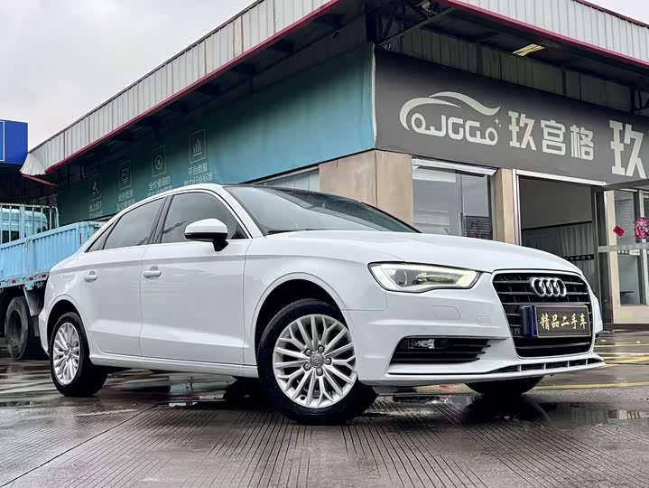 Audi A3 2016 Limousine 35 TFSI — фото 2