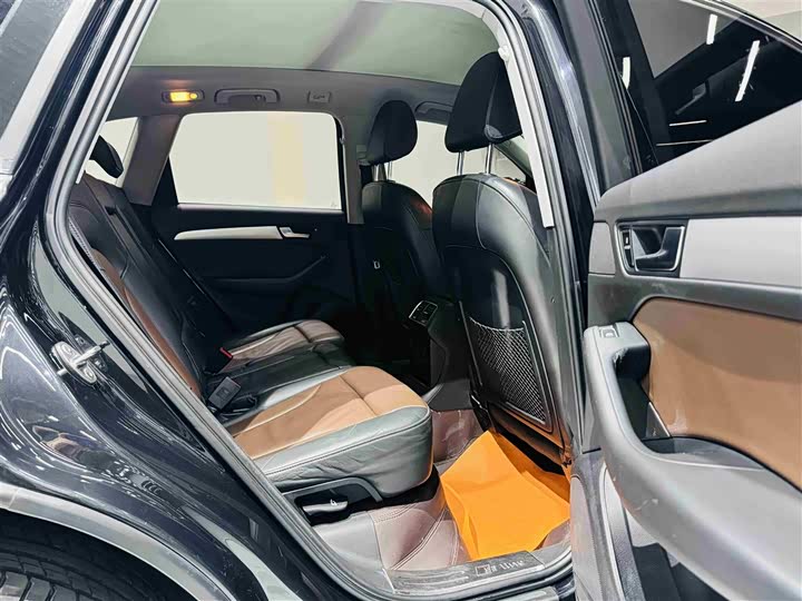 Audi Q5 2016 40 TFSI — фото 28