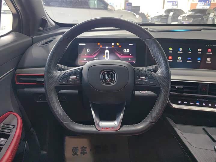 Changan UNI-T 2020 1.5 T Flagship — фото 15