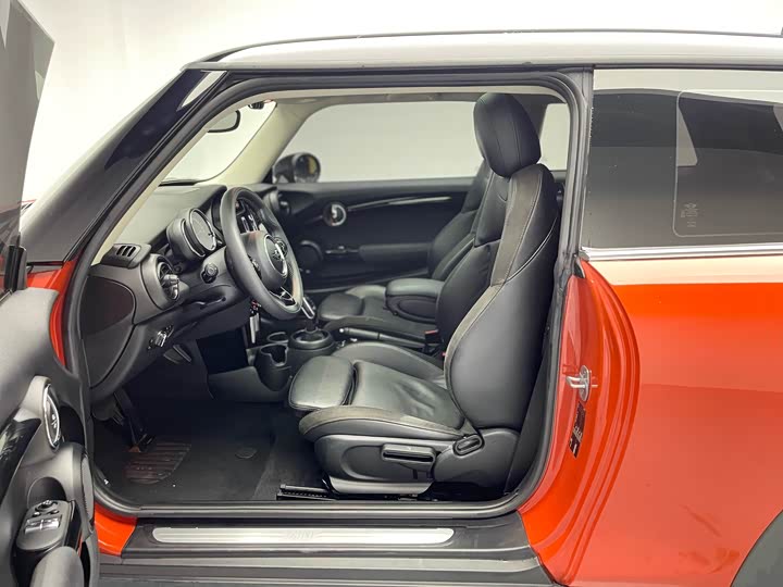 MINI Hatch — фото 10