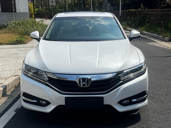 Honda Spirior — фото 8