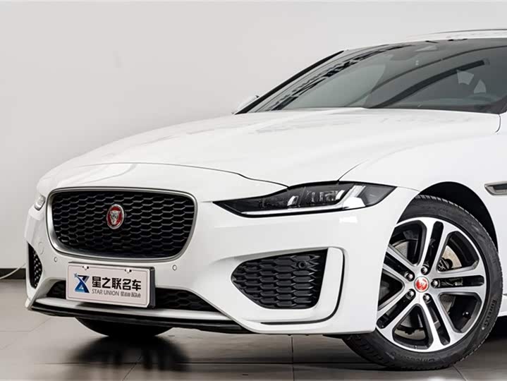 Jaguar XEL 2024 2.0 T 250 PS R-DYNAMIC S — фото 3