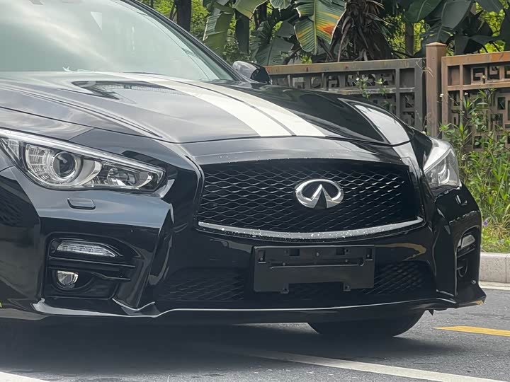 Infiniti Q50L 2015 2.0 T — фото 4