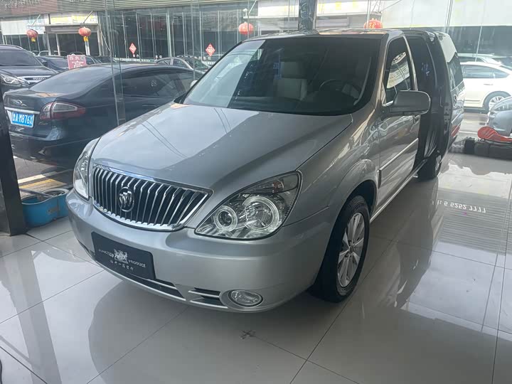 Buick GL 8 2014 2.4 L