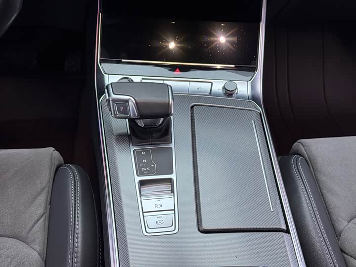 Audi A6L 45 TFSI избранная динамик — фото 14