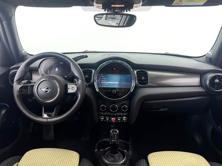 MINI Hatch — фото 14