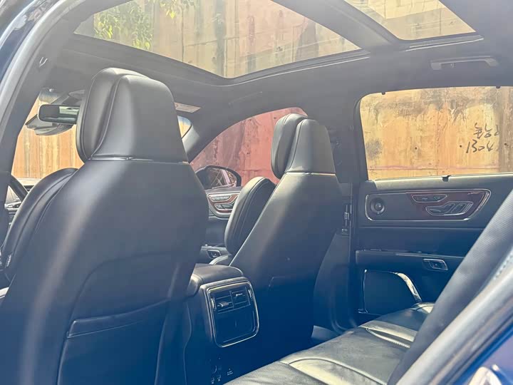 Lincoln Continental — фото 11