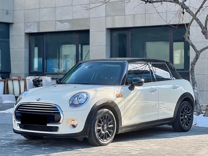 MINI Hatch — фото 1