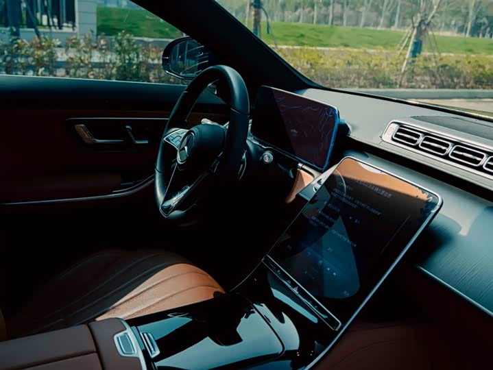 Mercedes-Benz S-Class 2024 S 400 L — фото 15