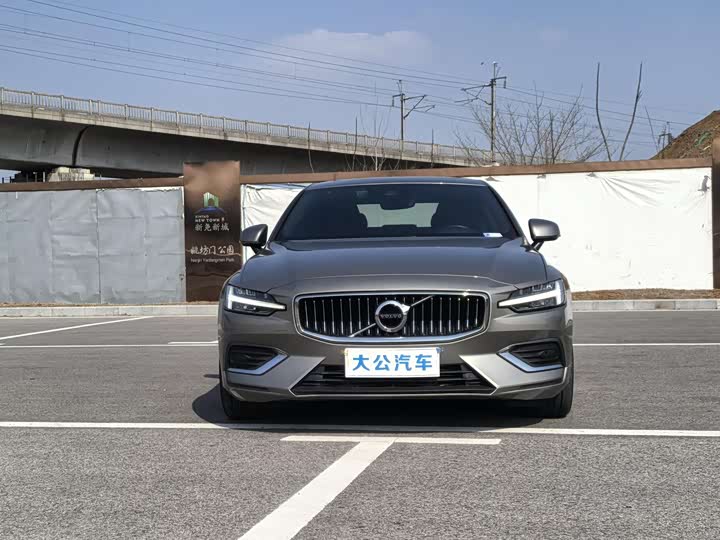 Volvo S60 2021 T 4 — фото 11