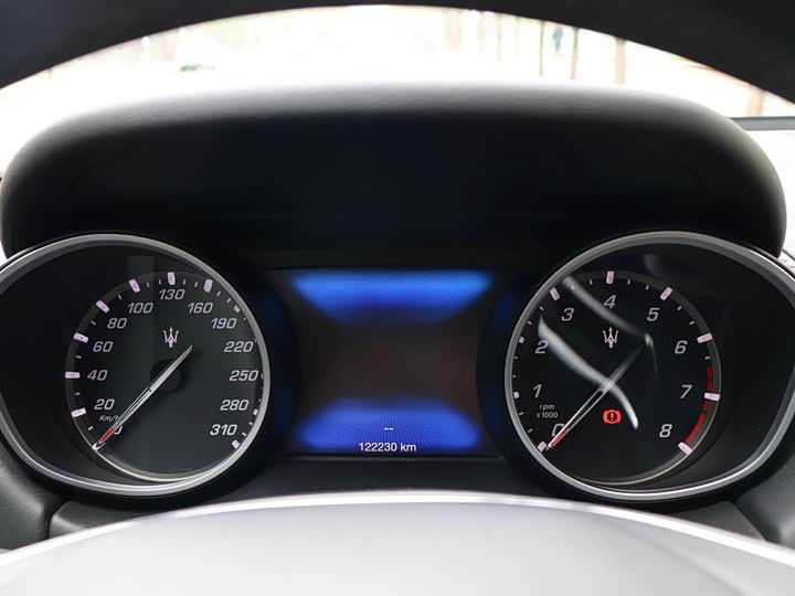 Maserati Levante 2016 3.0 T Standard — фото 12