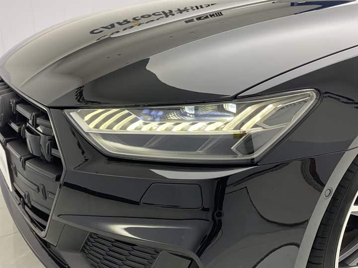 Audi A7L 2023 45 TFSI quattro S-line — фото 10