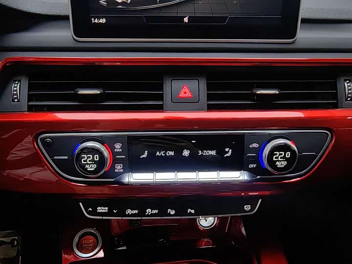 Audi A4L 2019 40 TFSI VI — фото 4