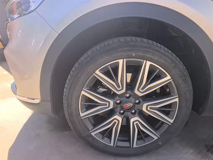 Hongqi HS5 2022 2.0 T 4 WD — фото 23