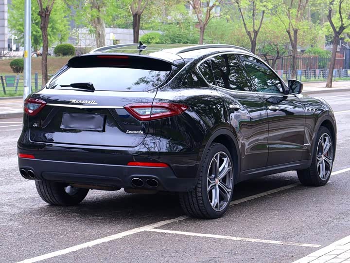 Maserati Levante 2016 3.0 T Standard — фото 5