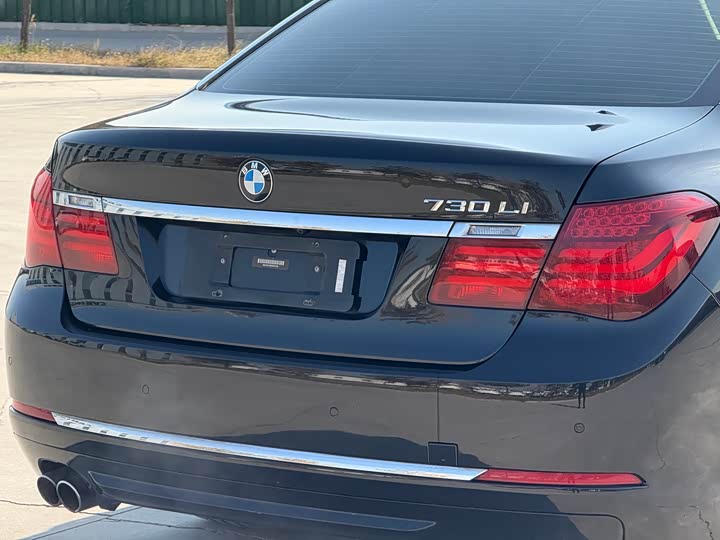BMW 7-Series 2014 730 Li — фото 15
