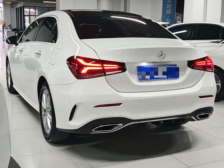 Mercedes-Benz A-Class 2020 A 200 L — фото 4