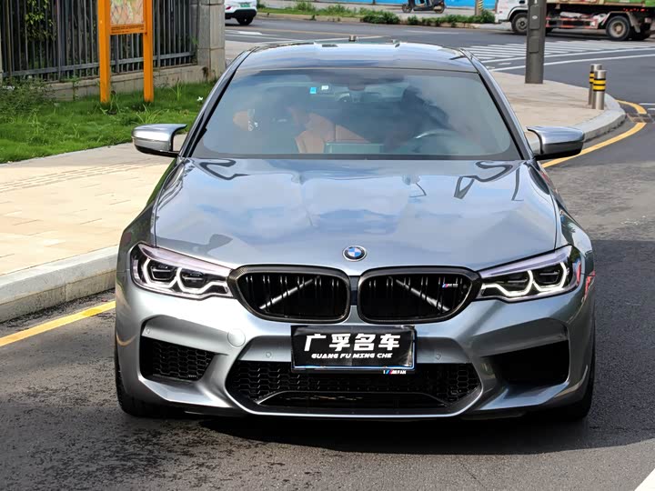 BMW M5 2018 M 5 — фото 1