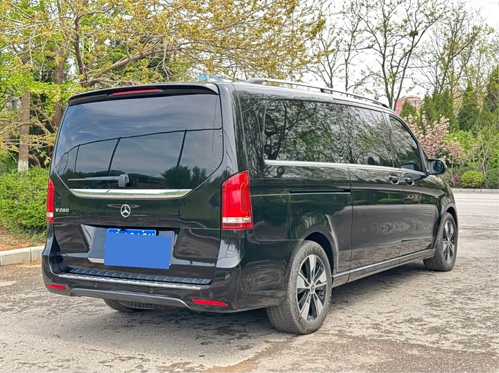 Mercedes-Benz V-Class 2021 V 260 L — фото 15