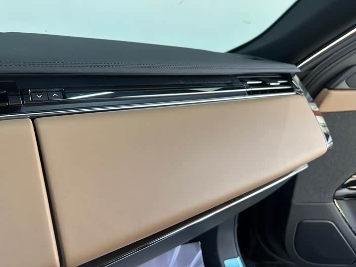Land Rover Range Rover Sport — фото 12