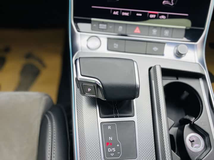 Audi A6L 2020 45 TFSI — фото 11