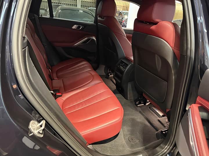 BMW X6 2022 x Drive 40i M — фото 17