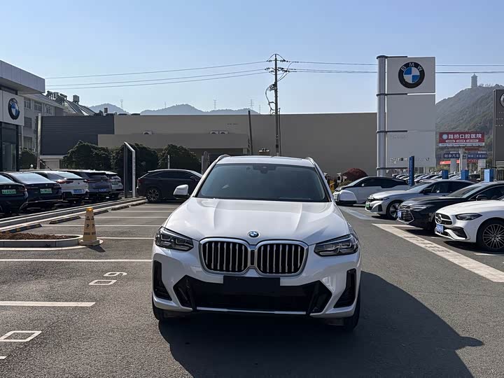 BMW X3 2022 x Drive 25i M — фото 2