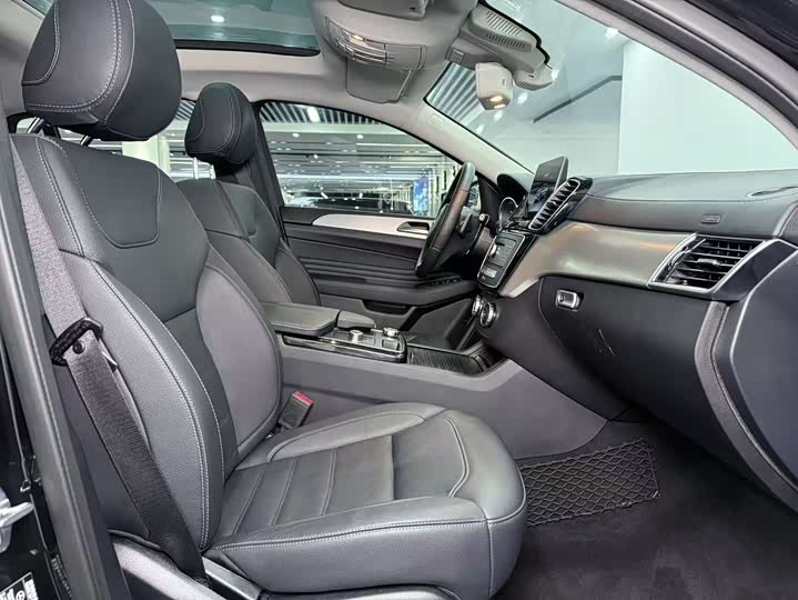 Mercedes-Benz GLE 2018 GLE 320 4 MATIC SUV — фото 9