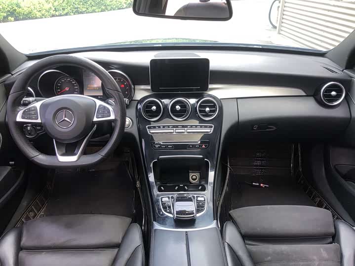 Mercedes-Benz C-Class 2018 C 200 — фото 7