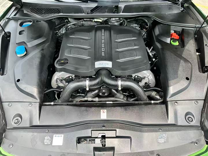 Porsche Cayenne 2015 Cayenne GTS 3.6 T — фото 24