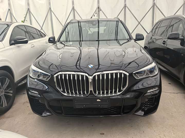 BMW X5 xDrive30i M спортпакет — фото 3