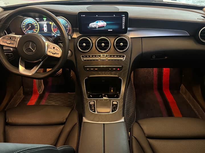 Mercedes-Benz C-Class C 260 спорт — фото 10