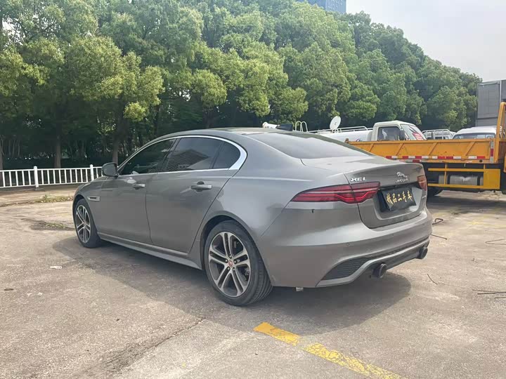 Jaguar XEL 2023 2.0 T 250 PS R-DYNAMIC S — фото 9