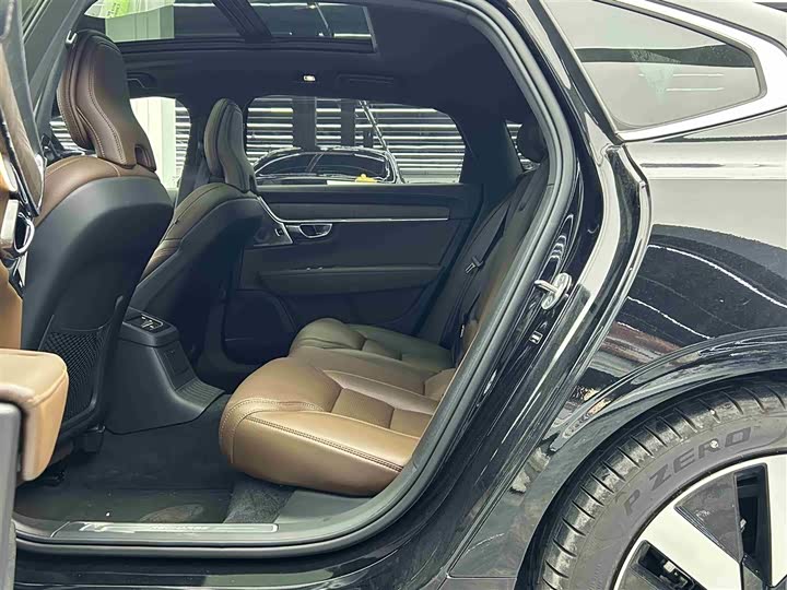 Volvo S90 Hybrid 2024 Hybrid 4 WD — фото 7