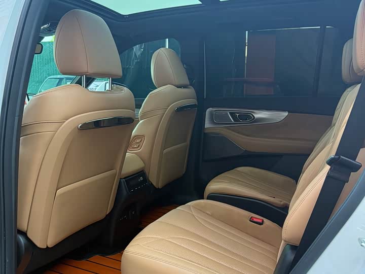 Trumpchi ES9 2024 PHEV 143km Max — фото 8