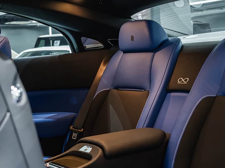 Rolls-Royce Wraith — фото 28
