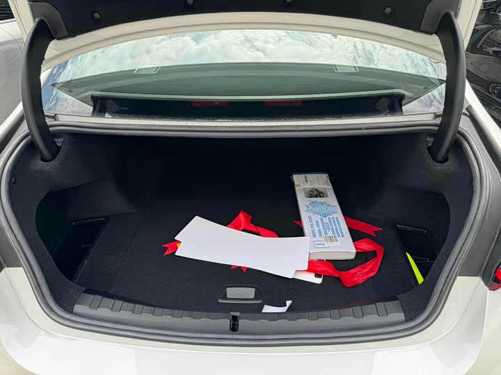 BMW i3 eDrive 35 L — фото 14