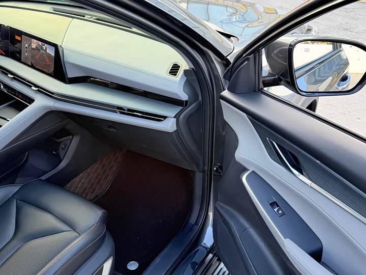 Changan CS75 PLUS 2022 1.5 T ATPremium — фото 9