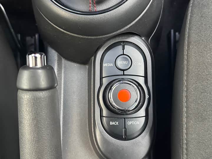 MINI Hatch — фото 17